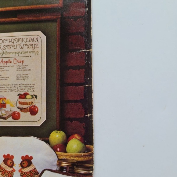 5/$12 Cross Stitch Booklet Buttermilk Biscuits Country Farmhouse 1981 - Picture 3 of 6